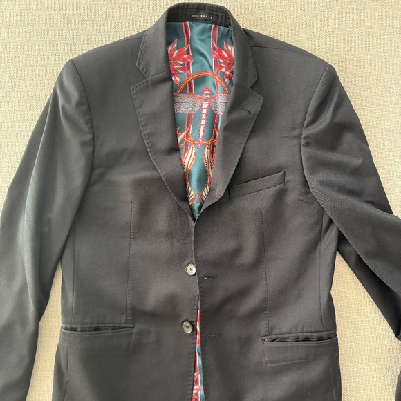 Ted Baker Black Suit - Size: 38R